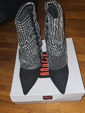 Rouge! Black Pointed-Toe Rhinestone Embellished Ankle Boots